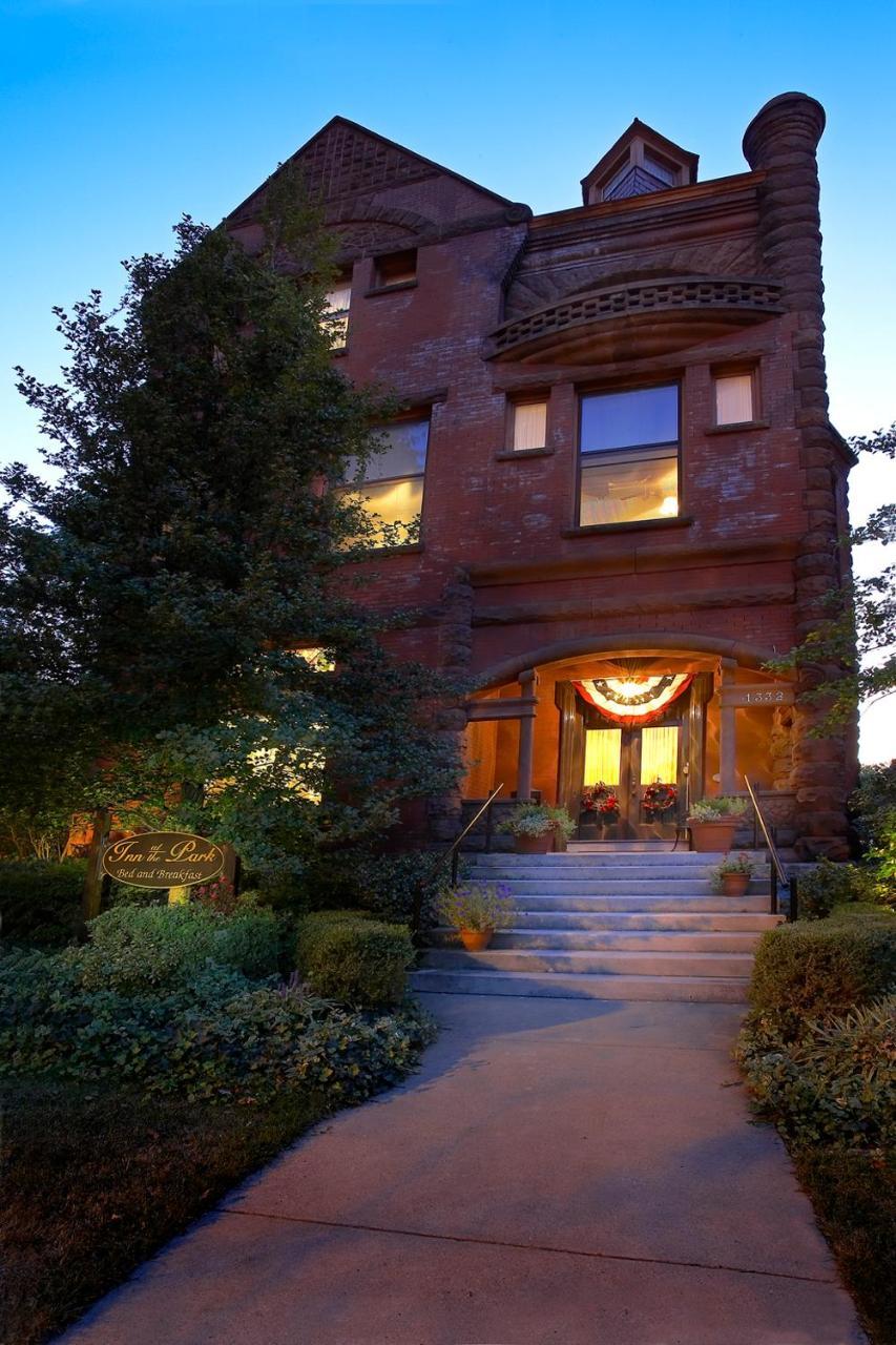 Louisville Bourbon Inn Экстерьер фото