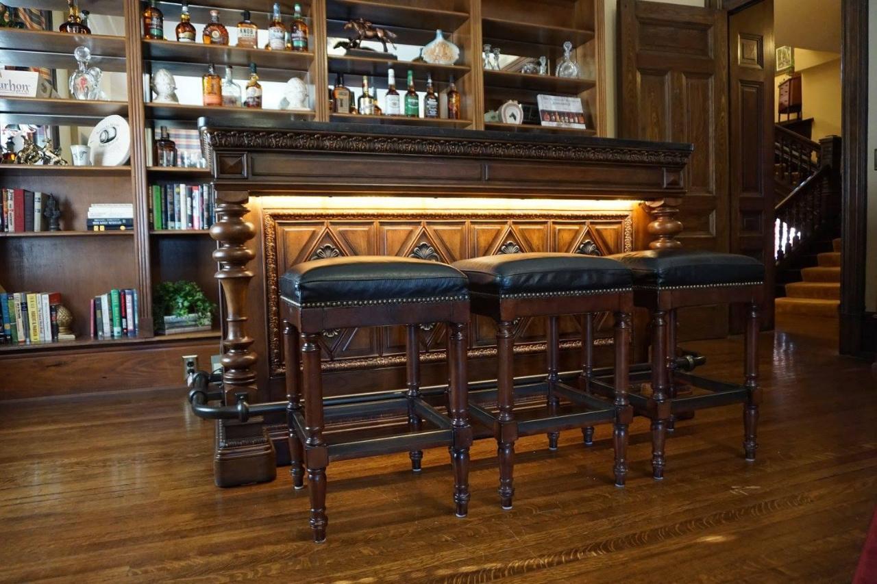 Louisville Bourbon Inn Экстерьер фото