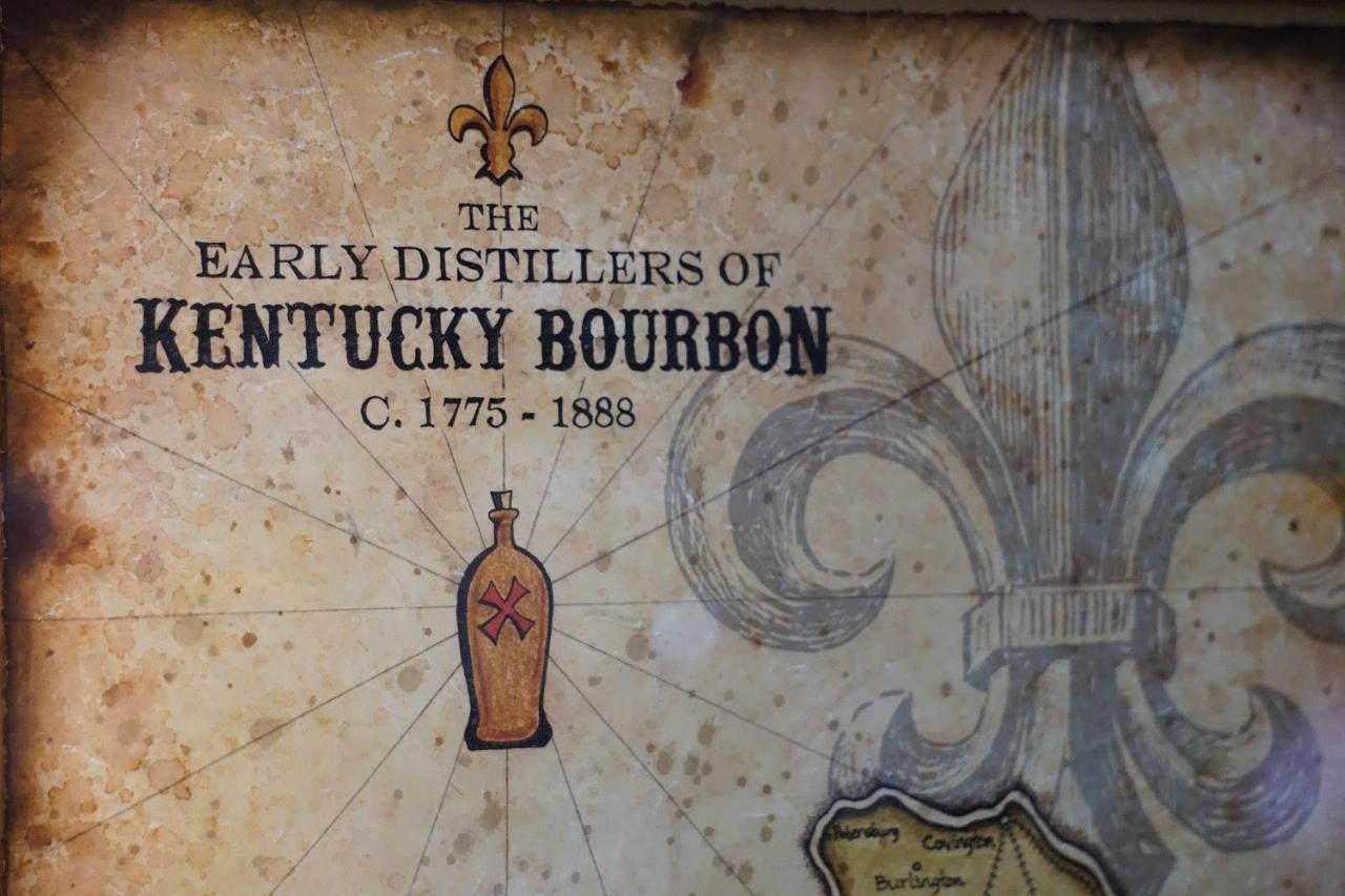 Louisville Bourbon Inn Экстерьер фото
