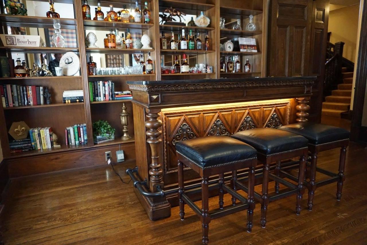 Louisville Bourbon Inn Экстерьер фото